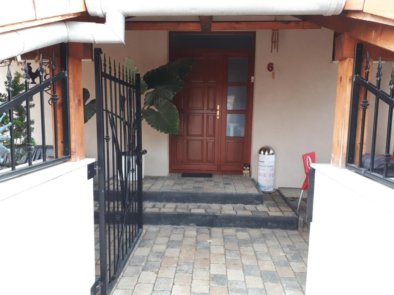 Kertvarosi Apartman Tiszaújváros Exterior foto